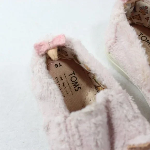 TOMS Year Of The Pig Limited Edition Youth Shoes Little Kids Pink Fuzzy Size 6 - Picture 6 of 7